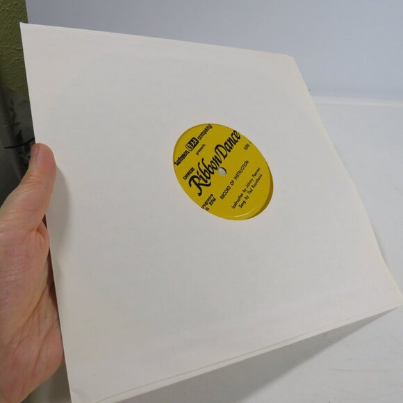 Chinese RIBBON DANCE (1) Record of Instruction with pages - Picture 7 of 7